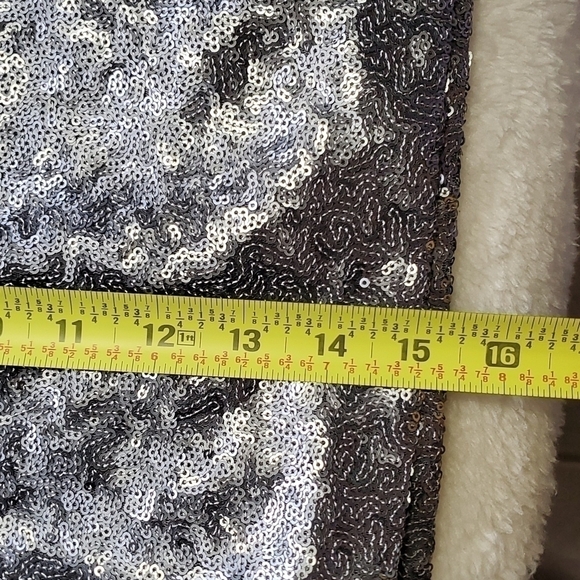 NWT Sequins Skirt Gap Size 6 - Picture 5 of 6